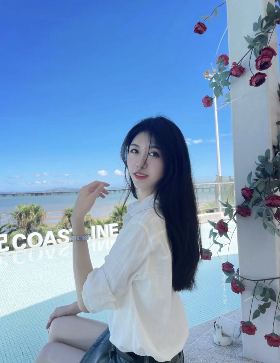 3698aaa's tweet image. 今天又做了一回乖巧的宝宝😘😘😘