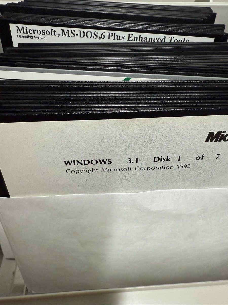 sysadafterdark's tweet image. My boss just dropped these on my desk and told me to “add them to my collection”. Boss is a cool dude.