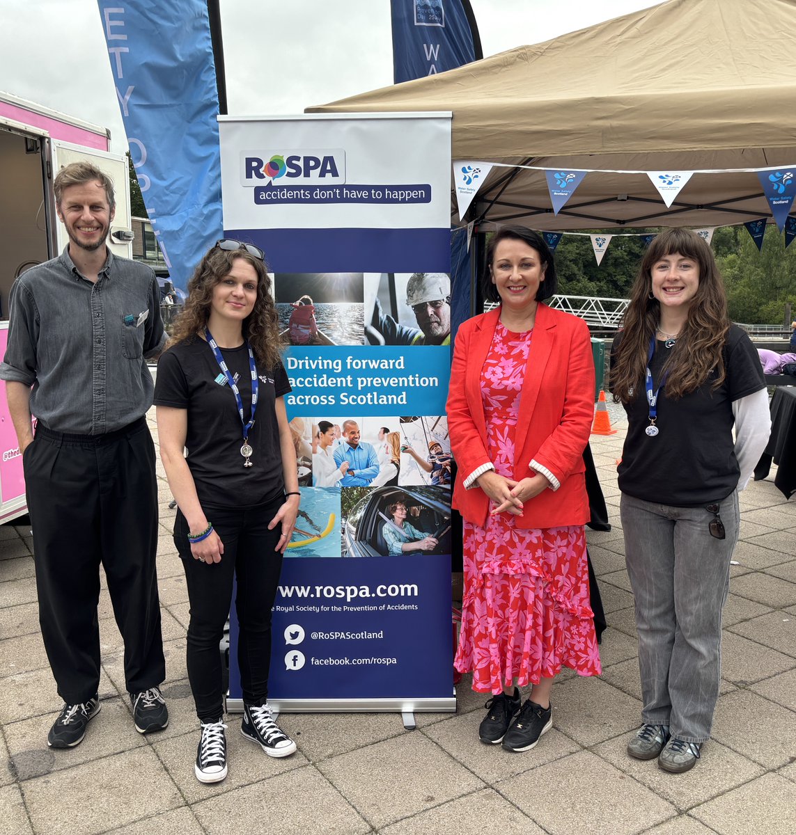 ScotGovJustice's tweet image. Community Safety Minister Siobhian Brown attended @WaterSafetyScot Open Day to mark #WorldDrowningPreventionDay.
 
She thanked partners for their work to raise awareness of the dangers of open water, how to keep safe and what to do in an emergency. 

bit.ly/3IPRH93