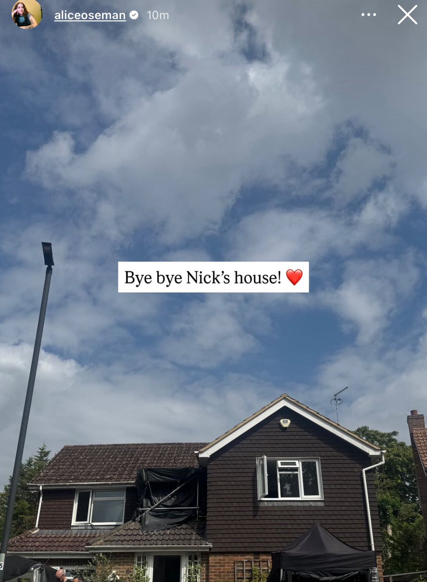 eternalcspring's tweet image. heartstoppers really ending🥲