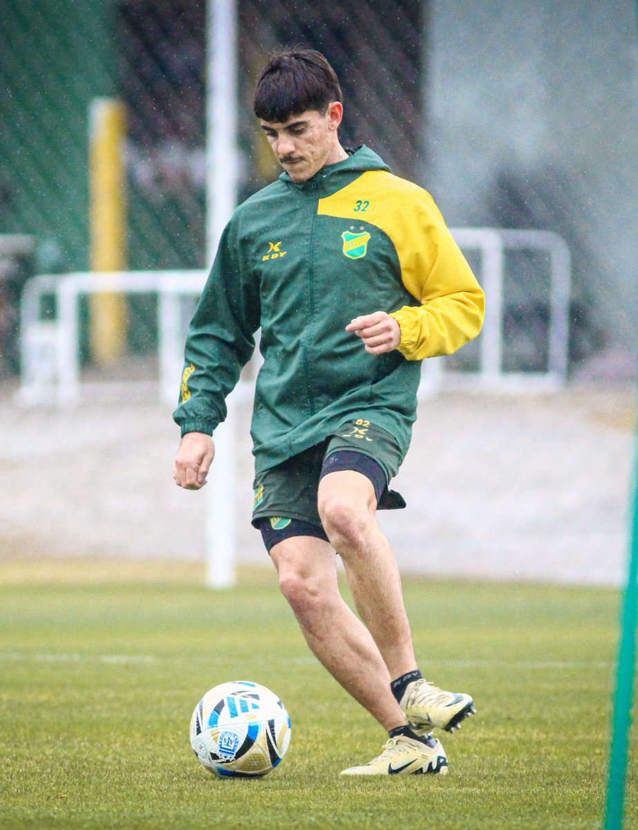 ClubDefensayJus's tweet image. Poniendo primera ⚽️✅