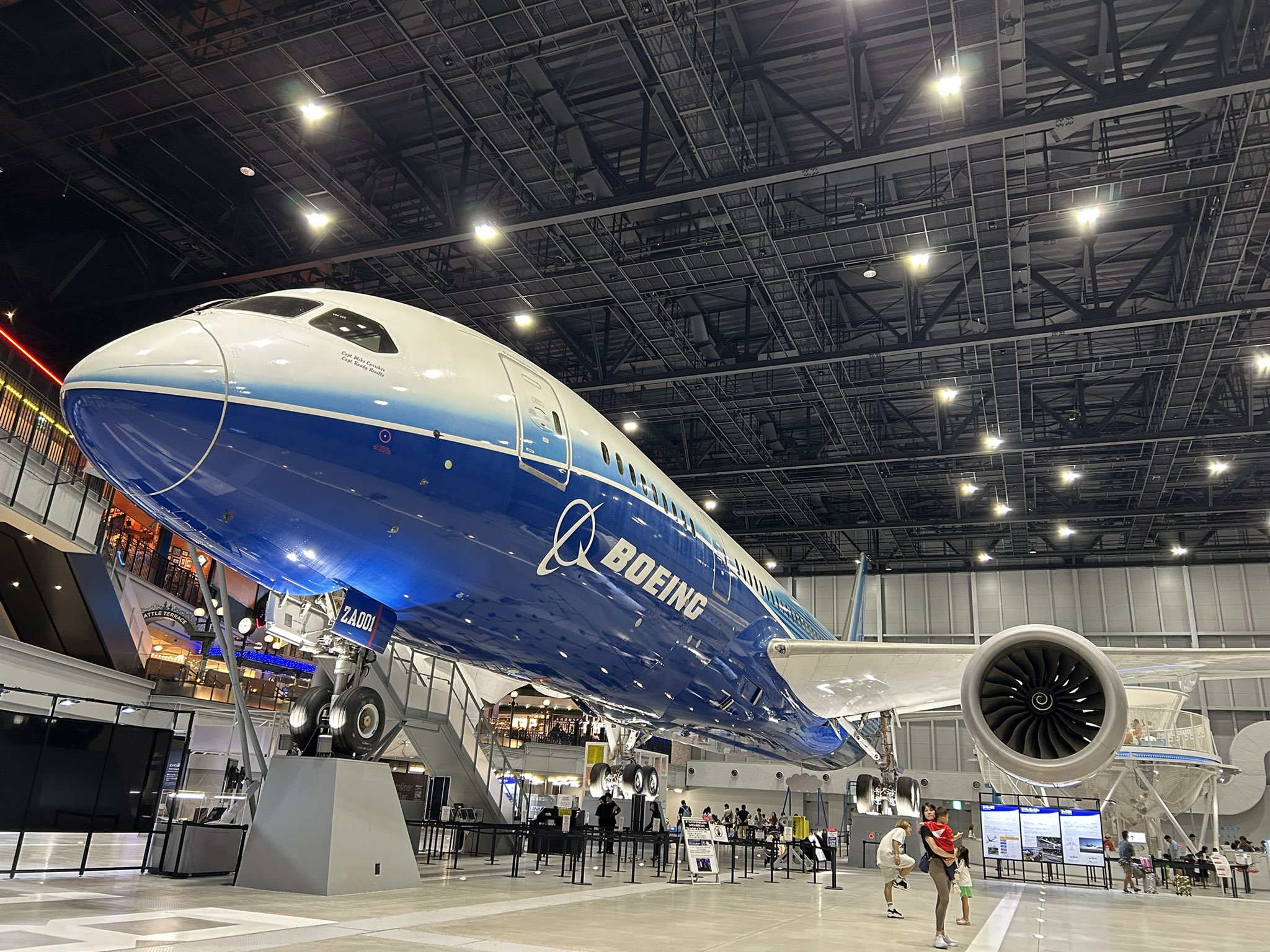 ドリームライナーです！！ ルフトハンザドイツ航空、ボーイング787-9ドリームライナー