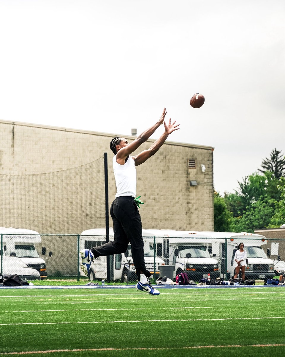 NxtLevelAtx's tweet image. Sunday Group Training one hour earlier this week from 10AM-12PM at @FootballNaz. Flicks by @JakeMytys