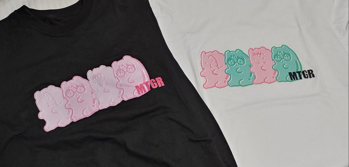 티셔츠 정말 귀엽고 편하고 프린팅도 잘 안 지워진다구요
추천😉👍