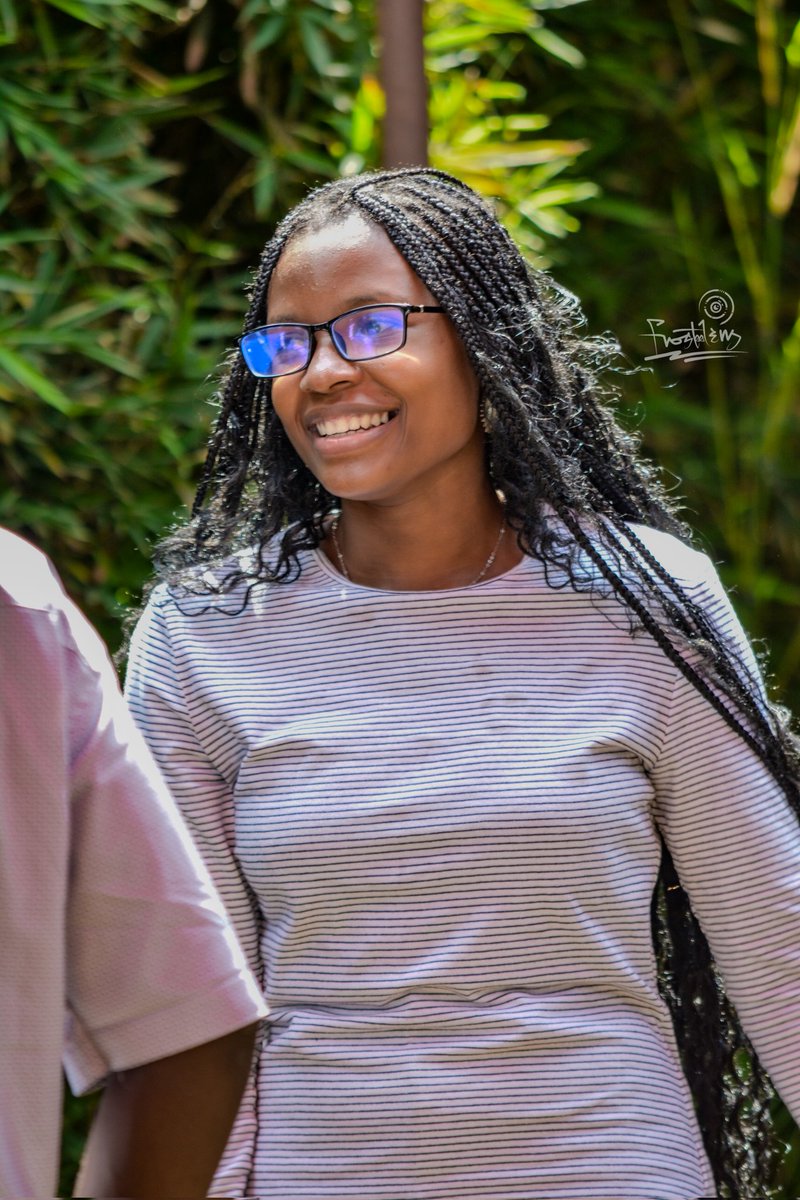 FrosteeLensUg's tweet image. Are you at war with Plastics, plastic pollution. Here's the Youth leader and End plastic campaigner, Joyce Gwokyalya.
#TukolelaBantu