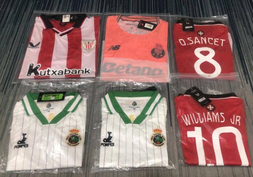 WilliamsATH_'s tweet image. Algunos pedidos que habéis enviado por el grupo que ya están listos para salir.

La de Etxebe la tengo sin serigrafía y me habéis creado la necesidad de volver a pillarla 😅

Si queréis estas camis o cualquier otra, el proveedor directamente de china está en el link de mi bio 👉🏼