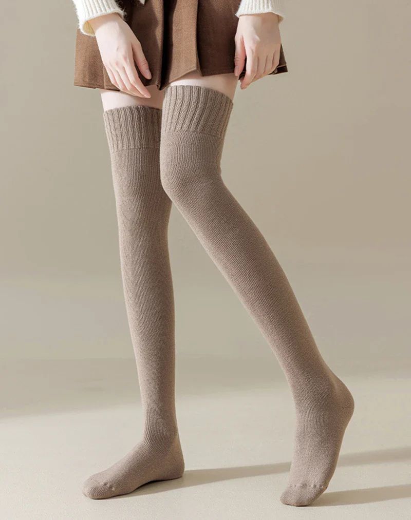DollStyleOffic's tweet photo. These are so perfect for fall!  They have a warm, plush liner.

 #sockstyle #socksaddict #socksofinstagram #tights #tightsfashion #fallfashion🍁 https://t.co/zaurtwDfPl