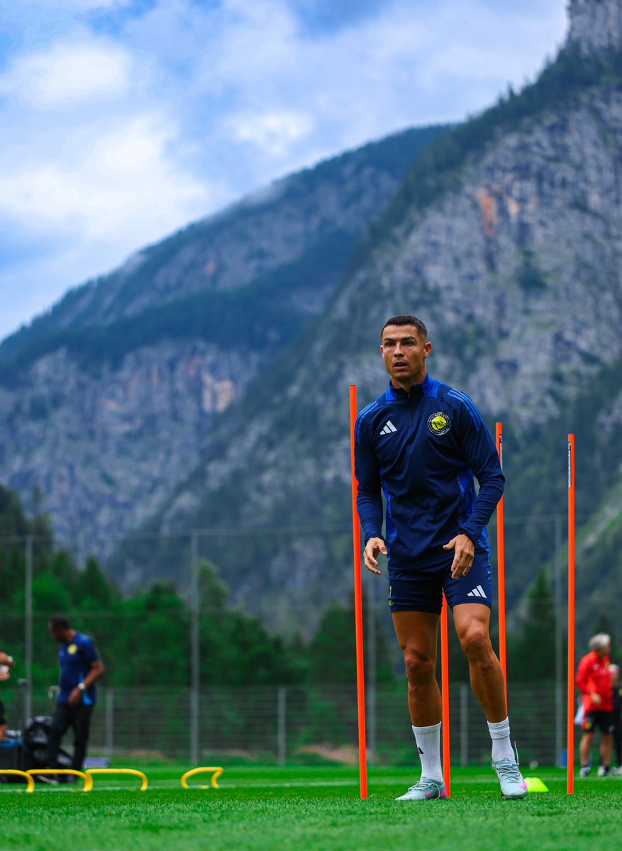 CR7xWorld's tweet image. وكأن الجمال إختار أن يجتمع في مشهد واحد! 🤩🏞️🐐