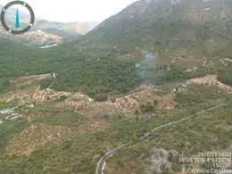 CanalMalagaRTV's tweet image. 🔥Incendio en un paraje de Ojén, avisa @Plan_INFOCA
🚒Se ha declarado a las 16.04 horas, y afecta al paraje El Juanar
🔥Trabajan un helicóptero semipesado y otro pesado, ocho grupos forestales, dos técnicos, agentes de medio ambiente y autobombas. Colabora bomberos de Marbella