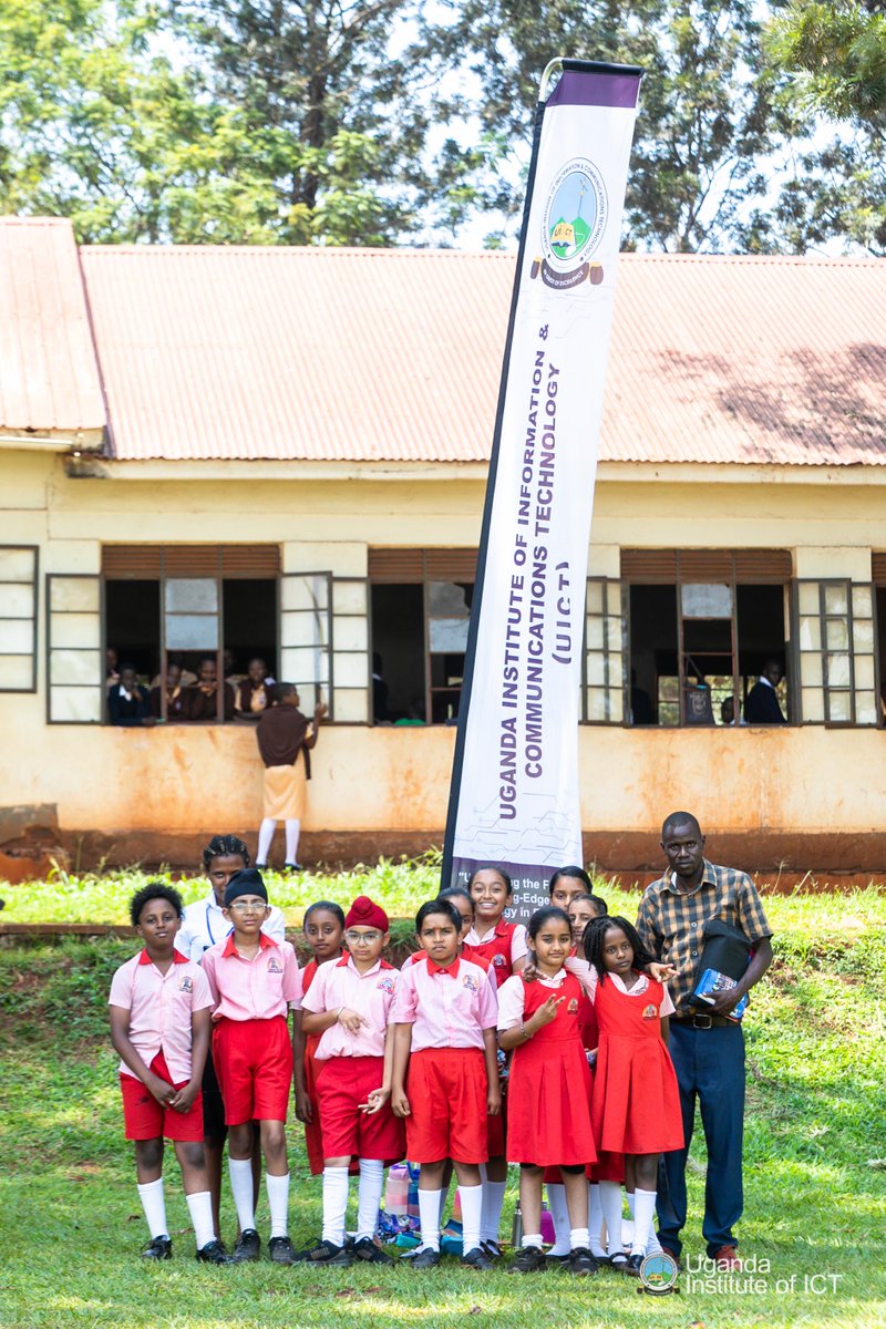 UICTug's tweet image. #ThankYou Jumbo Kids Nursery &amp;amp; Pre School for visiting UICT’s #Augmented &amp;amp; #VirtualReality showcase at the Jinja Education &amp;amp; Careers Expo at Jinja SS! 👏The young minds got hands-on with immersive learning tools, discovering virtual environments, interactive storytelling and…