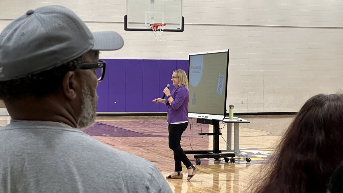 SierraJoseph15's tweet photo. 6th Grade ThunderCamp AM session is going GREAT!!! ππ #TPND
Shoutout to Mr.Watson who lead the way, RTMS student leaders and all staff @kate_kargbo!
#ThunderCamp @RTMSThundercats @FortBendISD #FBISDLevelUP #LeadThePAC #FBISDProud https://t.co/yLSPUxXa74
