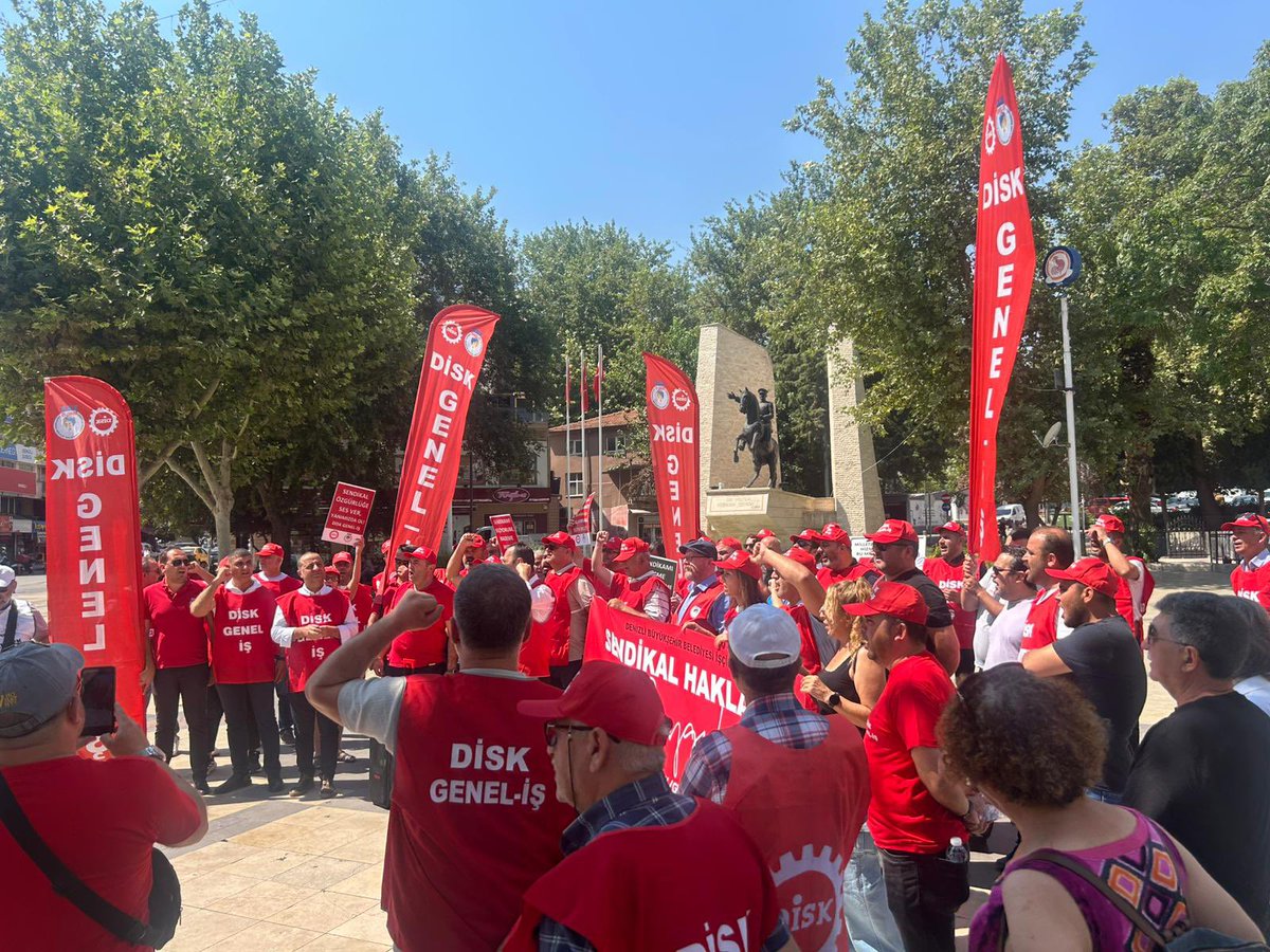 TipEmek's tweet image. Denizli’de emekçilere yönelik baskılar kabul edilemez!

Denizli Büyükşehir ve Pamukkale Belediyelerinde sendikal tercihleri nedeniyle yapılan baskı, tehdit ve sürgünlere karşı emekçiler direniyor. 

DİSK Genel-İş üyesi emekçilerin yanında olduğumuzu ilan ediyoruz. Sendikaya üye…