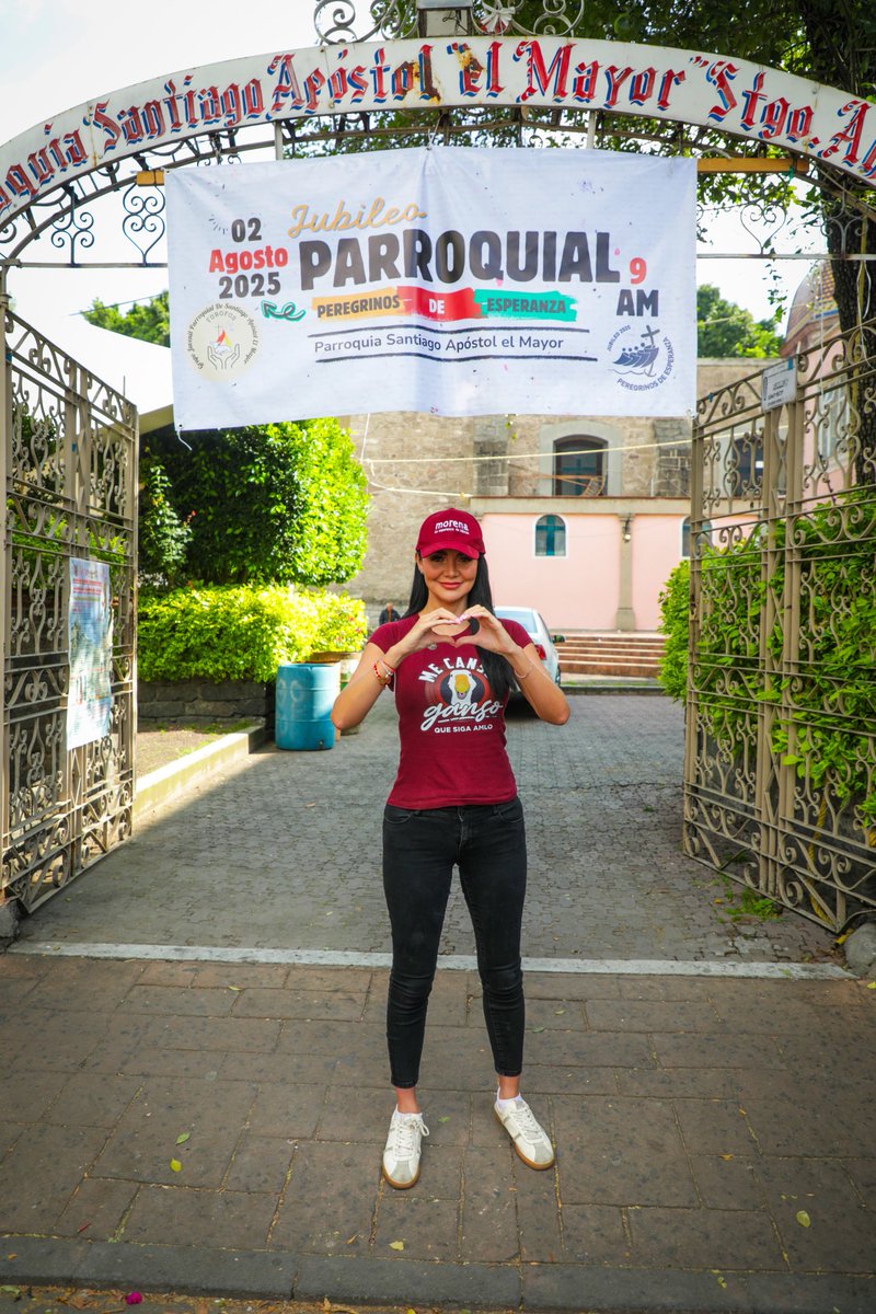 GabyJimenezMX's tweet image. Iniciamos la celebración de la fiesta patronal de Santiago Ahuizotla desayunando tamales afuera de la iglesia.
Preservar las tradiciones de los pueblos y barrios originarios de Azcapotzalco siempre es una prioridad para mí. Gracias a los organizadores de la fiesta patronal y a…