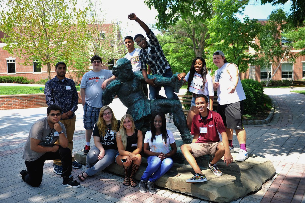 Class of 2019, remember your FDU orientation ten years ago? 🤯

Any advice for the incoming Class of 2029? #FDUWhatsOld