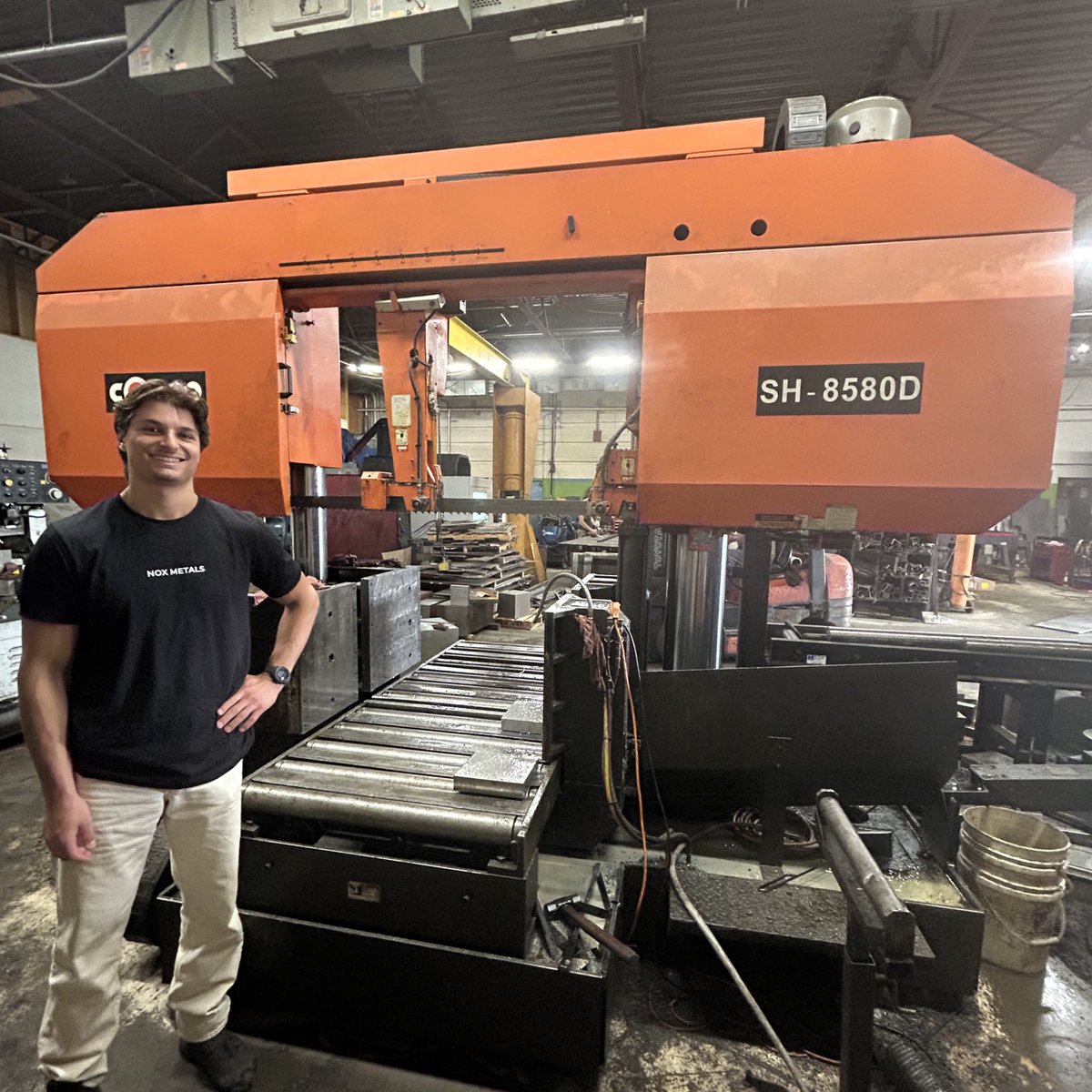 zanehengsperger's tweet photo. we are ready to cut 🤠 https://t.co/yjpKTJQ5bs