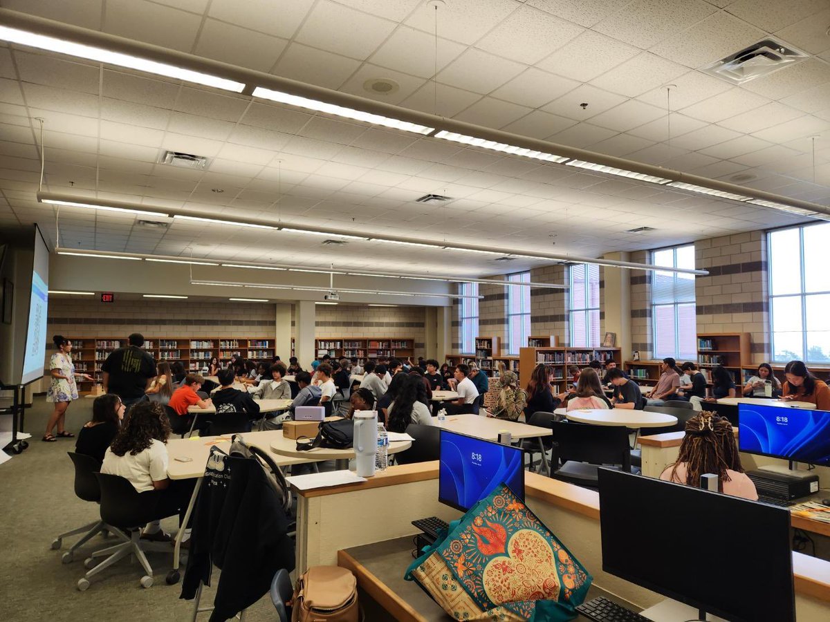 NISDBrennan's tweet image. Thank you to the AP Human Geography students and AP US History students who attended our Social Studies AP Boot Camp!!  And a special thank you to Mr. Guerra, Mrs.Katauskas, and Ms. Rodriguez for organizing and facilitating the successful event!! 🖤💛🩷