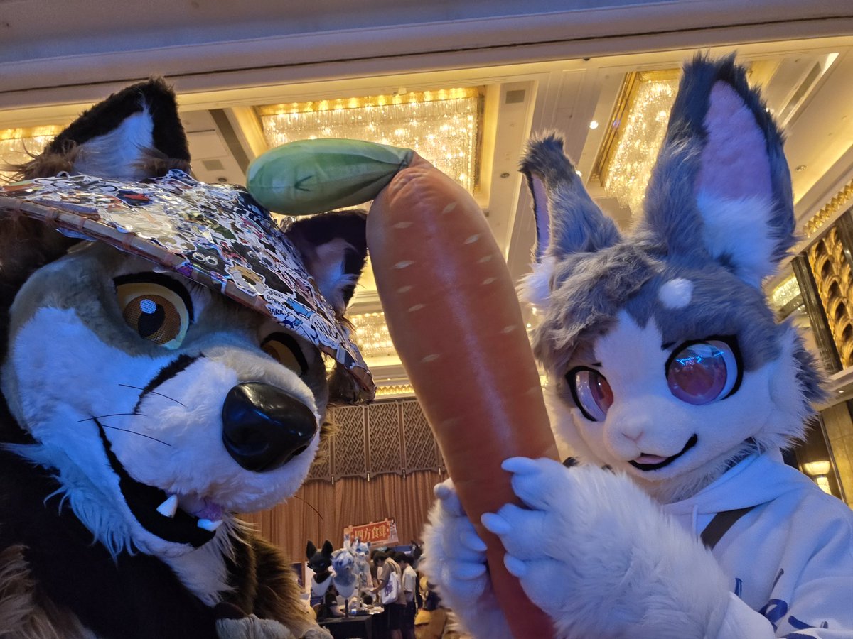 Bunny <a href="/rabbitmenglong/">兔子萌胧</a>