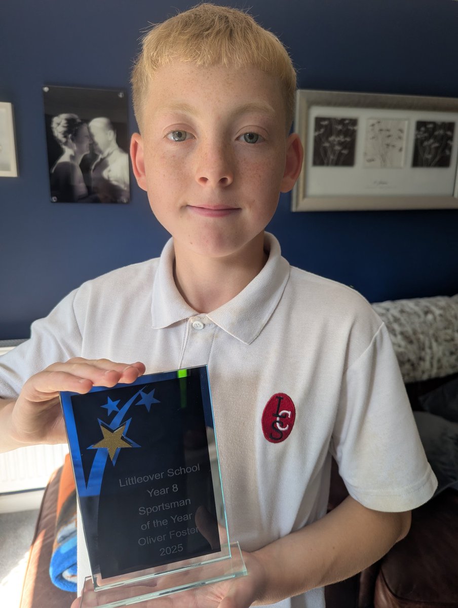 JonathanFoster2's tweet image. Year 8 sportsman of the year ....well done son