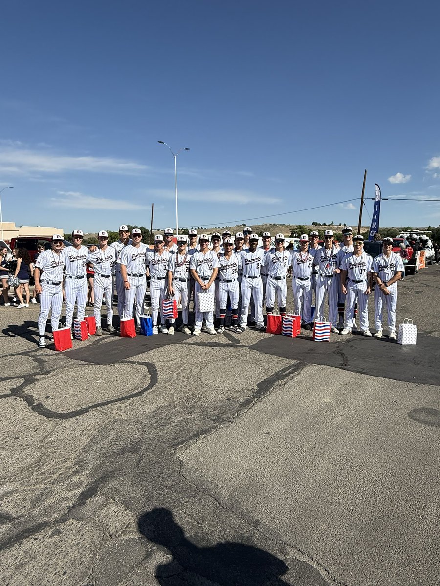 DallasPatriots's tweet image. 18U getting ready to get started today out in Farmington for the @conniemackwsbb! Great to be back out here for the second year in a row.
@LandryMayo
#DPats