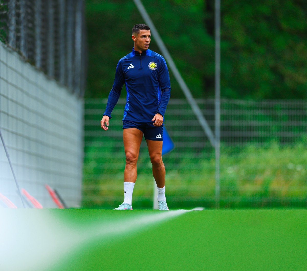 CR7xWorld's tweet image. هُنا الأعظم في التاريخ… 👑