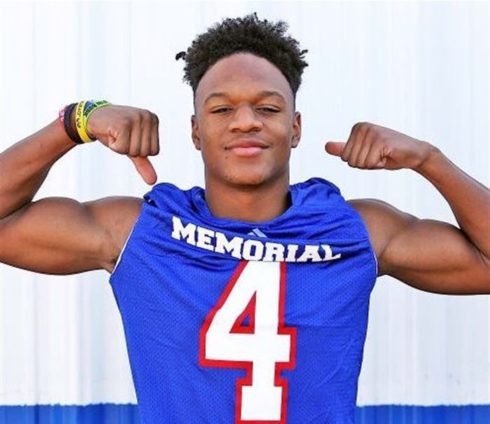 TheBigGuyWJCL's tweet image. Savannah native @showtimejet has signed with the @Browns
The former Memorial Day and #Big22 standout is an undrafted rookie out of @ECUPiratesFB who also spent time at @WVUfootball and @FSUFootball
Wright will wear No. 38.