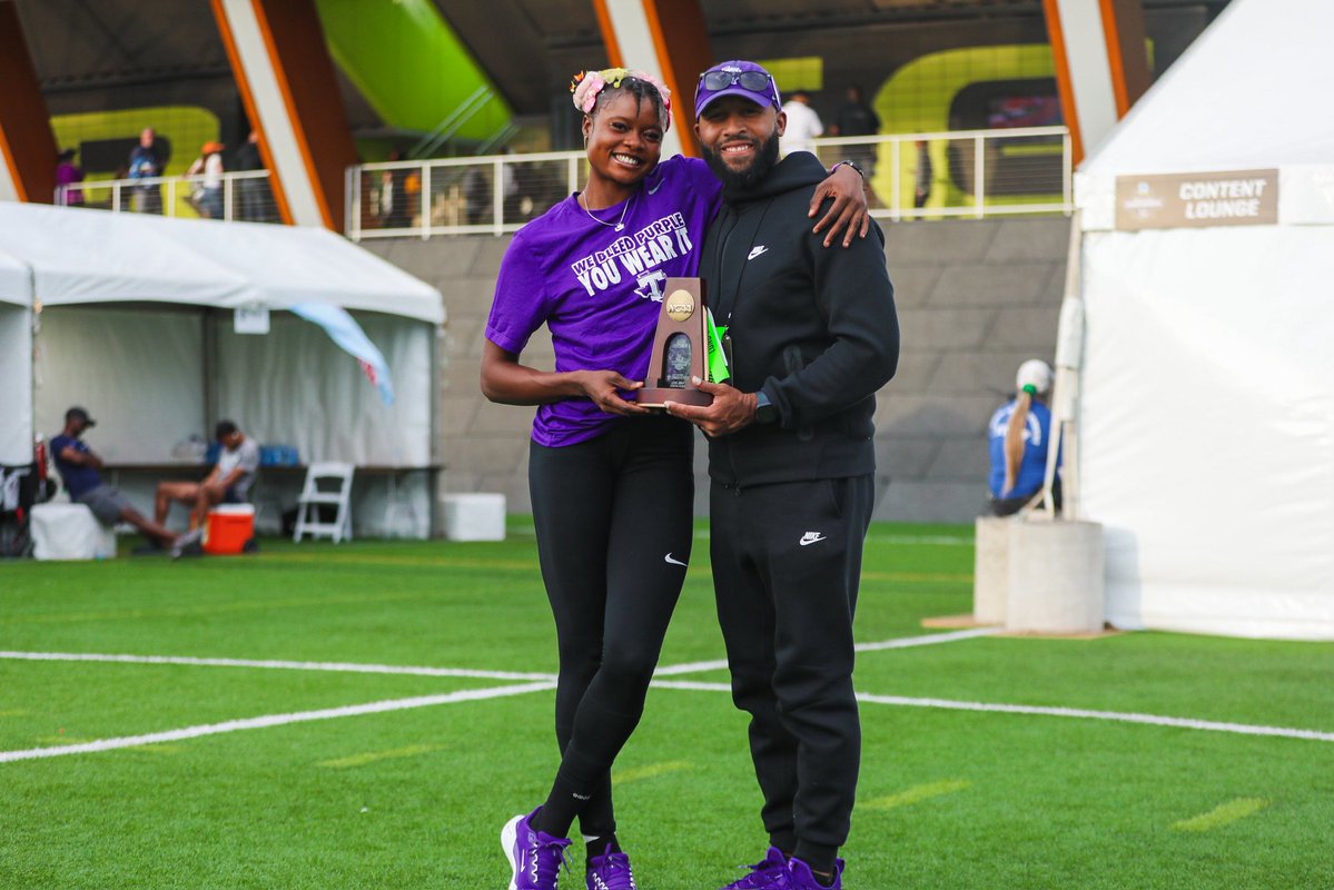 TarletonXCTrack's tweet image. Happy birthday Coach Carter 🎂🎉