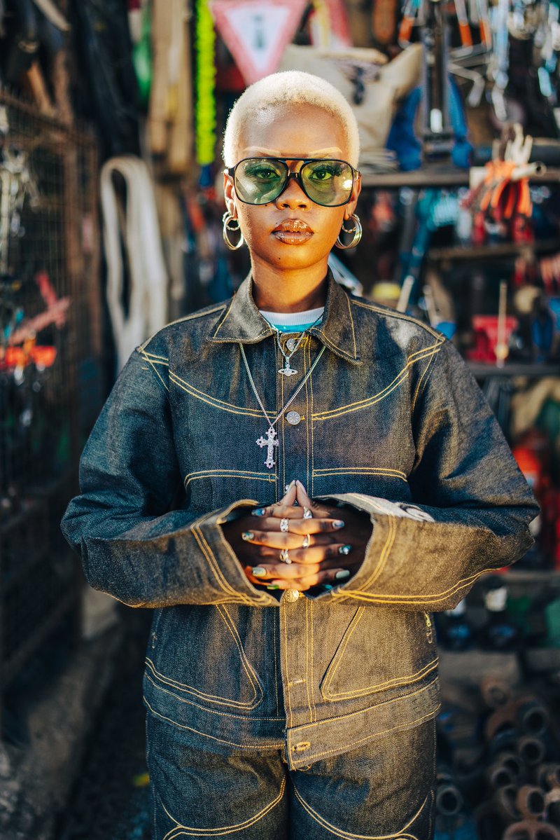 NairobiNnoize's tweet image. The ever-creative stylist Annette Michatha rings bold elegance to life in the Mboka Denim Set jacket, styled effortlessly with a curated mix of statement jewelry. Photographed by @Franciskiguta
Now available for preorder. TAP IN!!!!
.