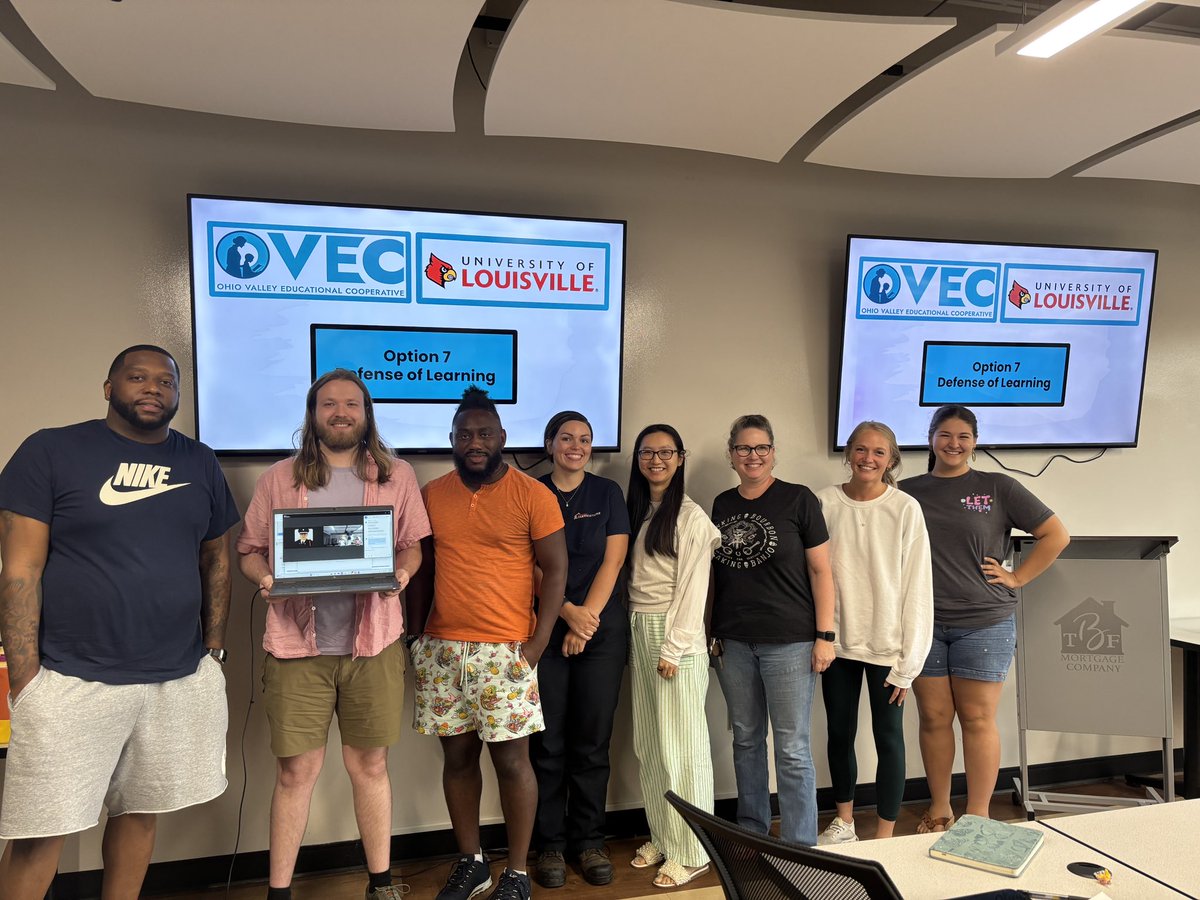 Kathymhouse's tweet image. OVEC’s Option 7 participants gathered yesterday to learn strategies for student engagement, building community, and purposeful planning. They&apos;re launching their teaching careers and working toward certification. Congrats to this amazing group of future educators! 🎉📚
#OVEC