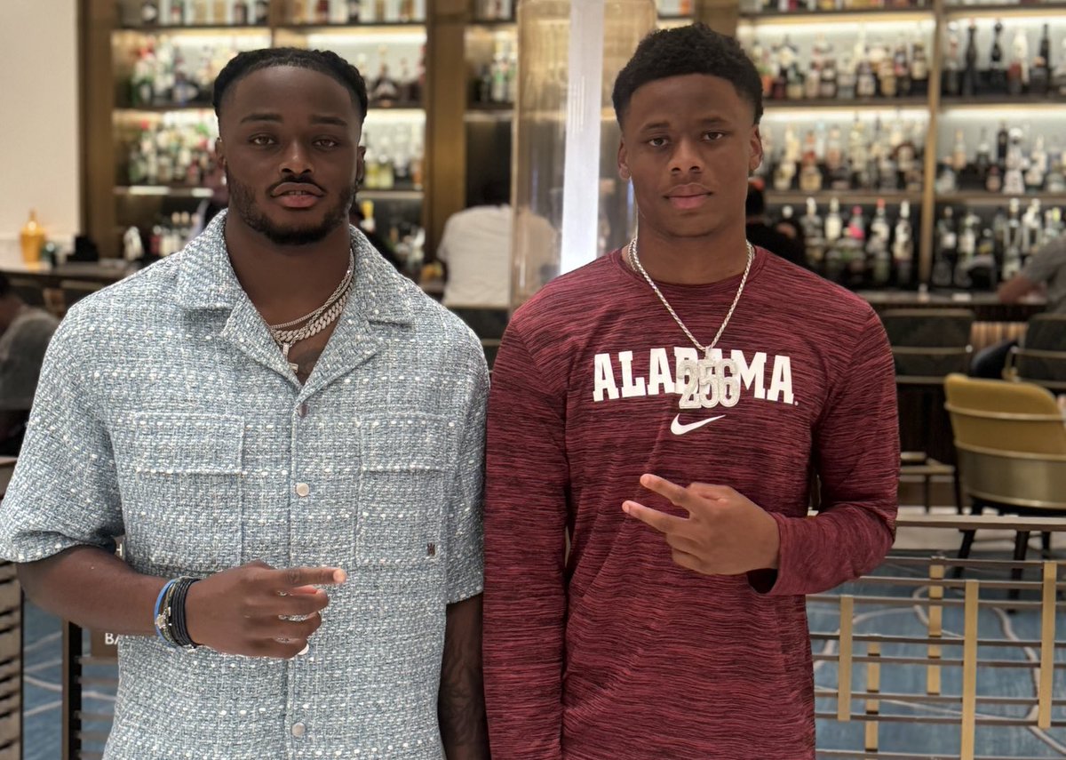 BrettGreenberg_'s tweet photo. It’s been a fun month for Xavier Griffin.

No. 1 LB committed to Alabama on June 29, spent time around NFL talent in Las Vegas soon after &amp; also shut down his recruitment.

“It was crazy being able to work out with them &amp; seeing how they work out.”

MORE: https://t.co/ZSVSdu9uqR https://t.co/TEcOdOIpkU