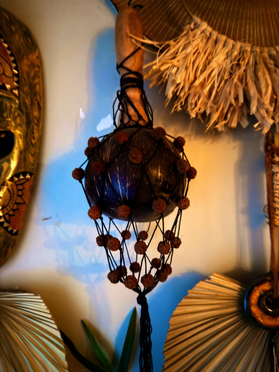 SorcererTeo's tweet image. untitled.stream/library/track/… Im throwing up my spirits, SOUL CLEANSING
