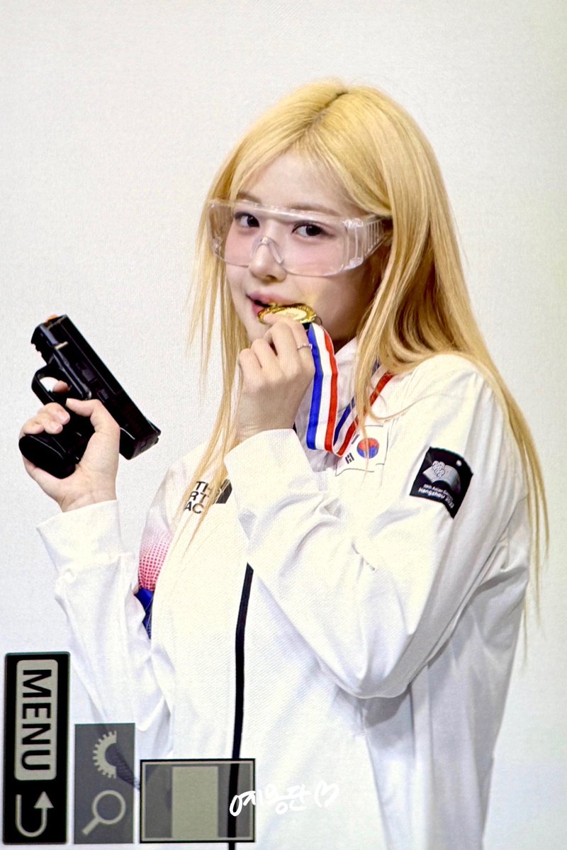 ymd_0318's tweet image. 250725 🔫🔫

#FIFTYFIFTY #피프티피프티
#YEWON #예원 #손예원