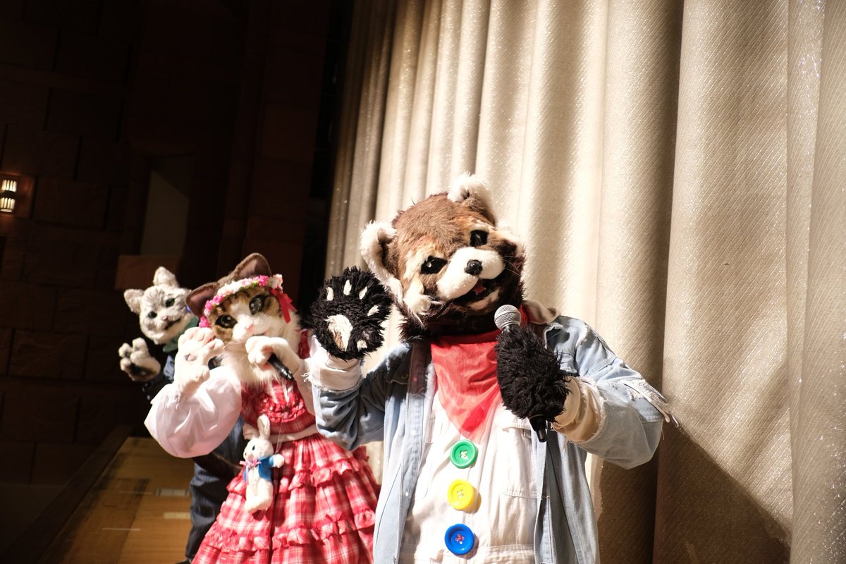 shokran_info's tweet photo. 夢はフォトグラファー！
本番中にマーチェが舞台上で撮ったお写真！！！

一緒に舞台に立つと、この視線になるんだぁーーー！！

#マーチェ写真館
#舞台写真
#ショッコラン
#やくそくの空
#浦安市文化会館
#おはなしの森

@wisteriak9 
@alii_ciao https://t.co/zobCZbGXY1
