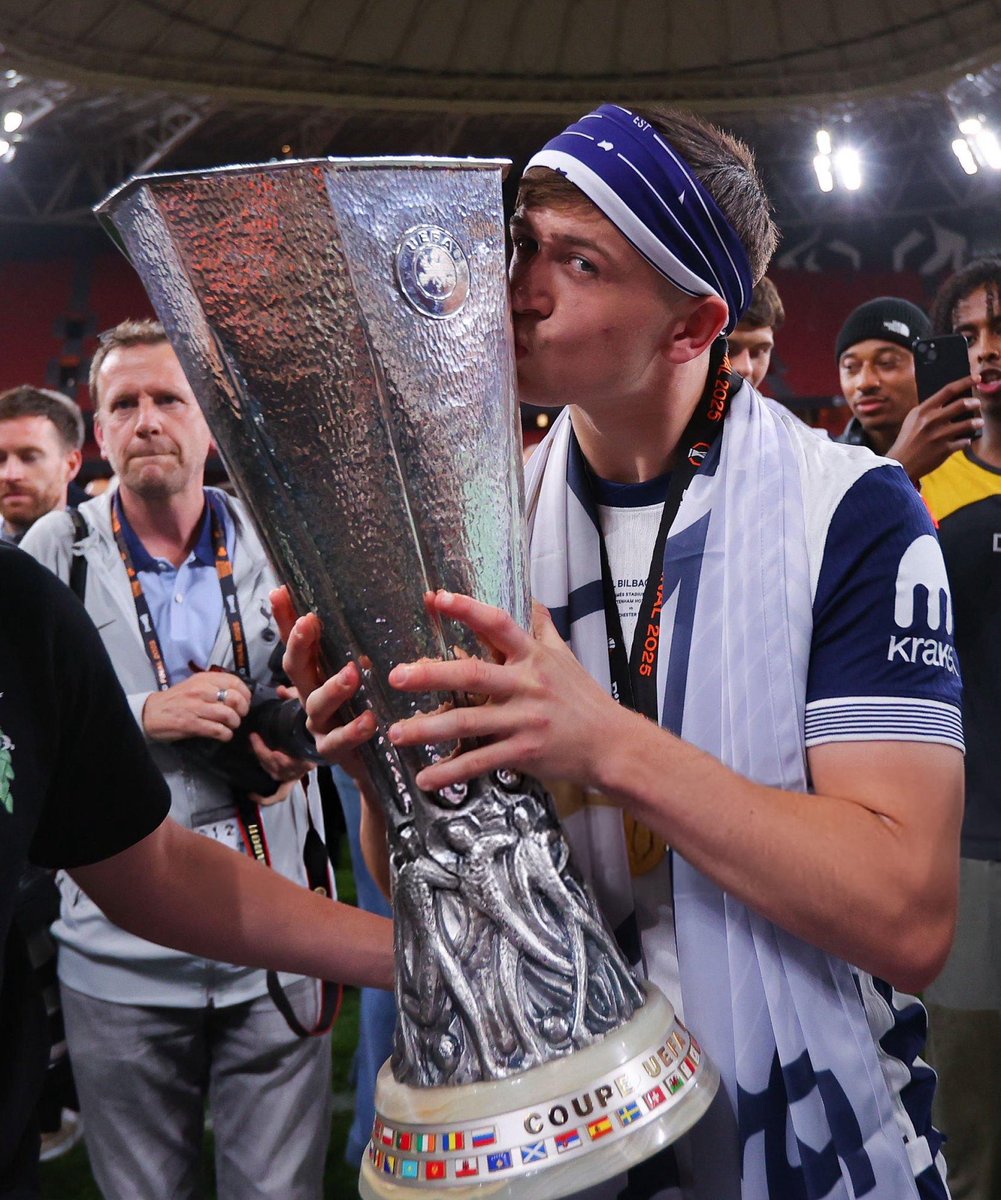 TottenhamTiers's tweet image. #Tottenham youngster Mikey Moore is keen for a loan move this season to ensure he gets regular football for his development.
Moore's camp have been pushing for a loan move for the youngster during contract talks with Spurs, with a number of clubs both in England and abroad keen.…
