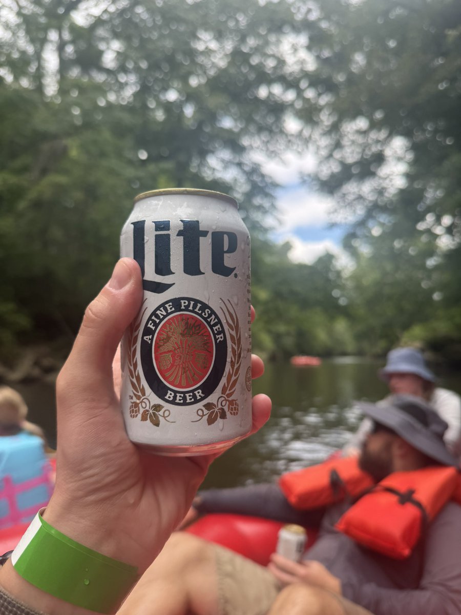 mikbaer's tweet image. cheers from the little pigeon river, my brother-in-law said we should have brought some topps chrome to rip