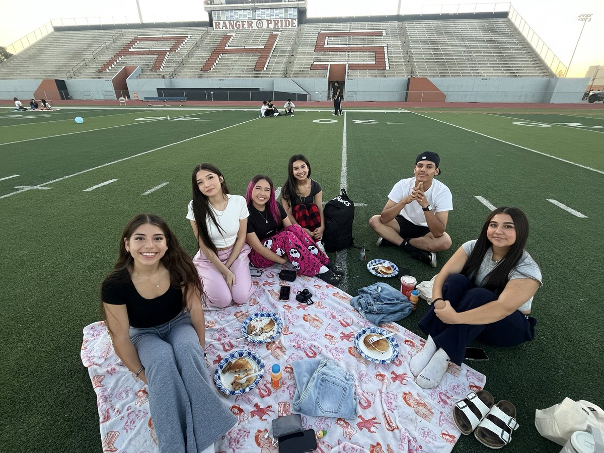 Riverside_Rangers (@riverside_4ever) on Twitter photo Senior Sunrise symbolized the start of a new chapter for our Ranger Seniors. 🌅⛅️ Let’s embrace our final year at #riverside4ever and make it one to remember—filled with unforgettable memories, laughter, and lasting friendships. 🧡💙 <a href="/Ranger_StuCo/">RangerStuCo</a> <a href="/vlara_82/">Victor A. Lara</a> <a href="/XLugo_RHS/">Xochitl Lugo</a> Senior Sunrise symbolized the start of a new chapter for our Ranger Seniors. 🌅⛅️ Let’s embrace our final year at #riverside4ever and make it one to remember—filled with unforgettable memories, laughter, and lasting friendships. 🧡💙 <a href="/Ranger_StuCo/">RangerStuCo</a> <a href="/vlara_82/">Victor A. Lara</a> <a href="/XLugo_RHS/">Xochitl Lugo</a>