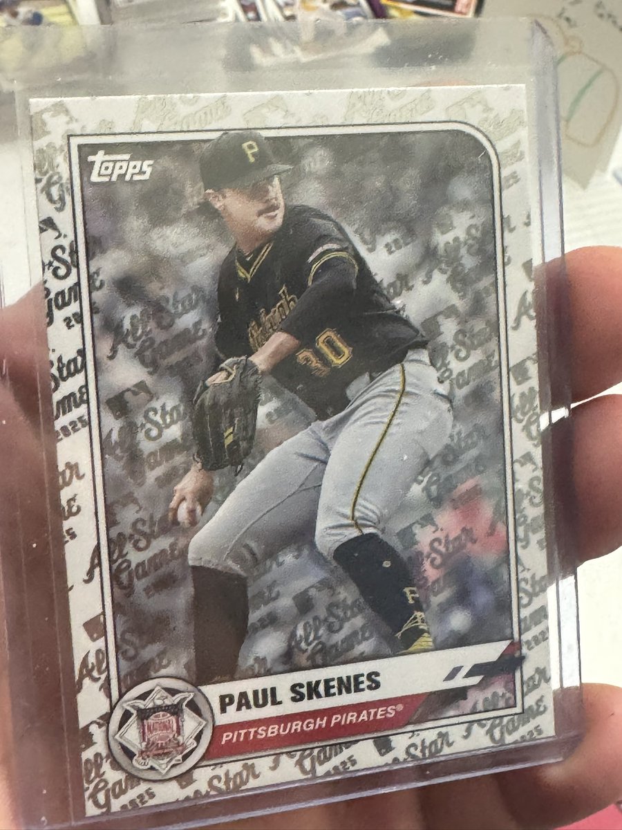 ALTPEPEEEEEEE's tweet image. I have this Paul Skenes card from All Stars…does Paul do in person autos? 🫠😬 😏 oh, Good morning by the way! Hope you all have a fabulous weekend! 🙏🙏🙏