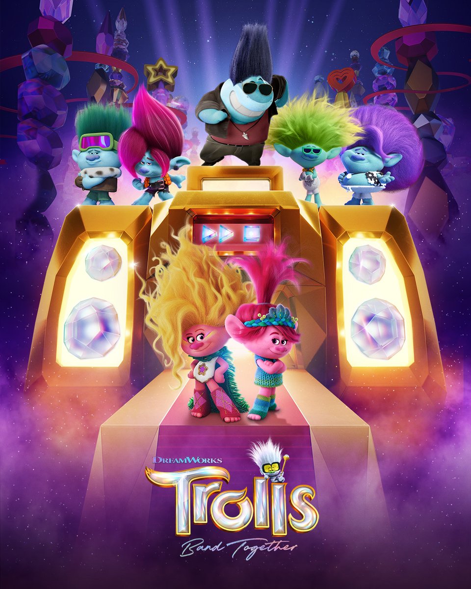 Dreamworks's tweet image. He’s not in sync. He’s just… in costume. 🦈🎤 
The band is back together in #TheBadGuys2, only in theaters August 1. #SharkWeek