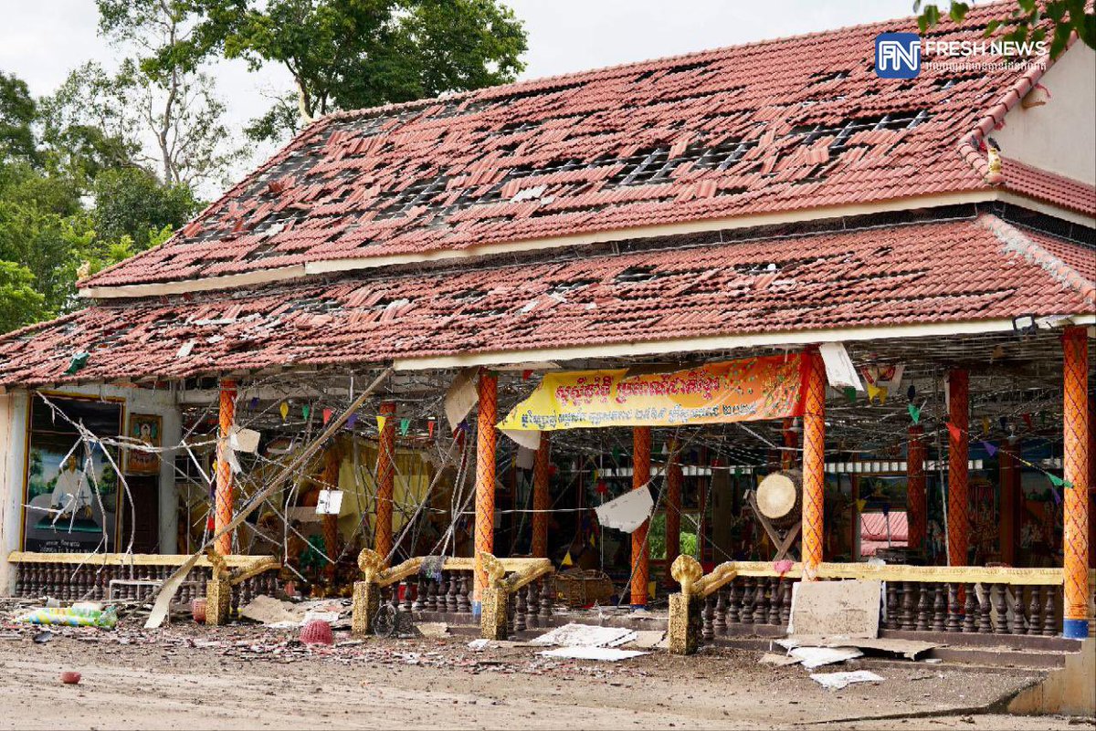 DrMonoroth's tweet photo. Thai Military Shells Wat Ta Moan Saen Chey, Killing an Achar

Thai is so cruel 
#ថៃបាញ់មុន #ថៃជាអ្នកផ្តើមសង្គ្រាម #ThailandOpenFireFirst #ThailandStartedTheWar #ไทยเป็นผู้เริ่มสงคราม #JusticeForCambodia #cambodianeedpeace 🙏🇰🇭❤️👨‍⚕️ https://t.co/KofxEYL2Ry