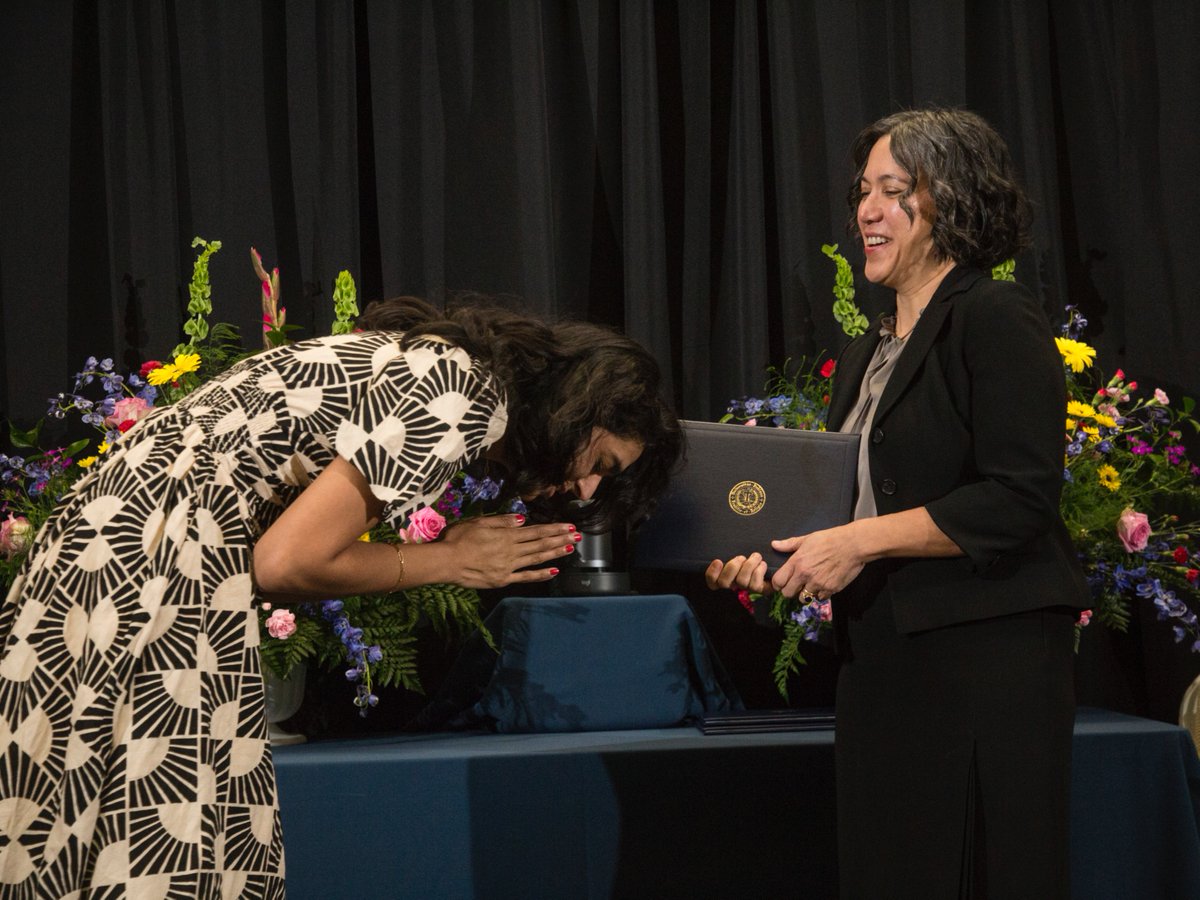 DukeGHI's tweet image. #FlashbackFriday to the moments that mean that much to us from May 9. #DGHI25 #GradSzn #BlueDevils💙 🌎
📸: Chris Hildreth/Rooster Media