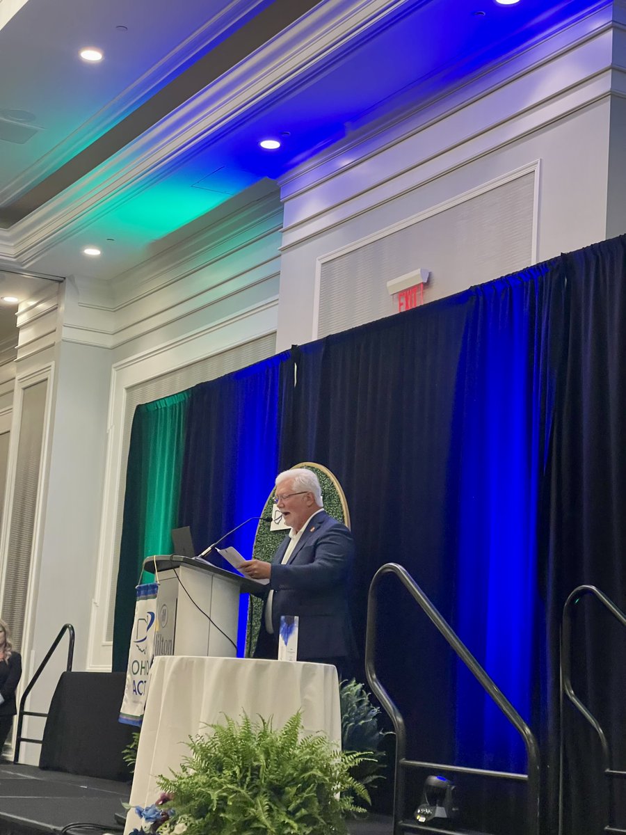 Congratulations to Bill Bussey on receiving the CTE Lifetime Achievement Award! A well-deserved honor for a remarkable career in career and technical education. 👏 #CareerTechOhio #CTEWorks #CareerTechChangesLives