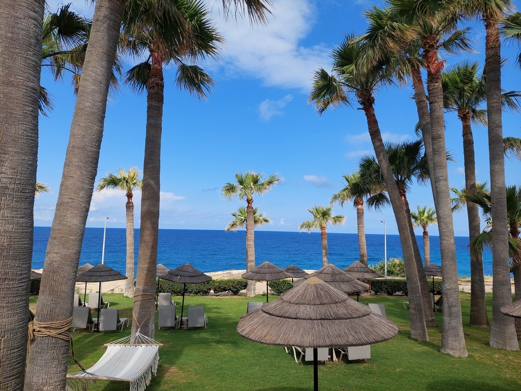 baresistwahres's tweet image. Zypern 2026: Cashflow &amp;amp; Vermögensschutz vom 29.4.-3.5. Expertenvorträge, Workshops &amp;amp; Networking mit Meerblick. Bonus für Abonnenten: 3 Monate Income-Investing-Club gratis. Jetzt Frühbucherticket sichern! 👉 nurbaresistwahres.de/zypern⁠
⁠
#zypern #cashflow #optionen #networking⁠