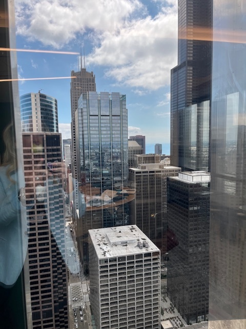 chicagocomm's tweet image. Exploring the @MotoSolutions Experience Center today—taking in stunning views from the 42nd floor while connecting with the latest in communications technology. #CommunicationTechnology