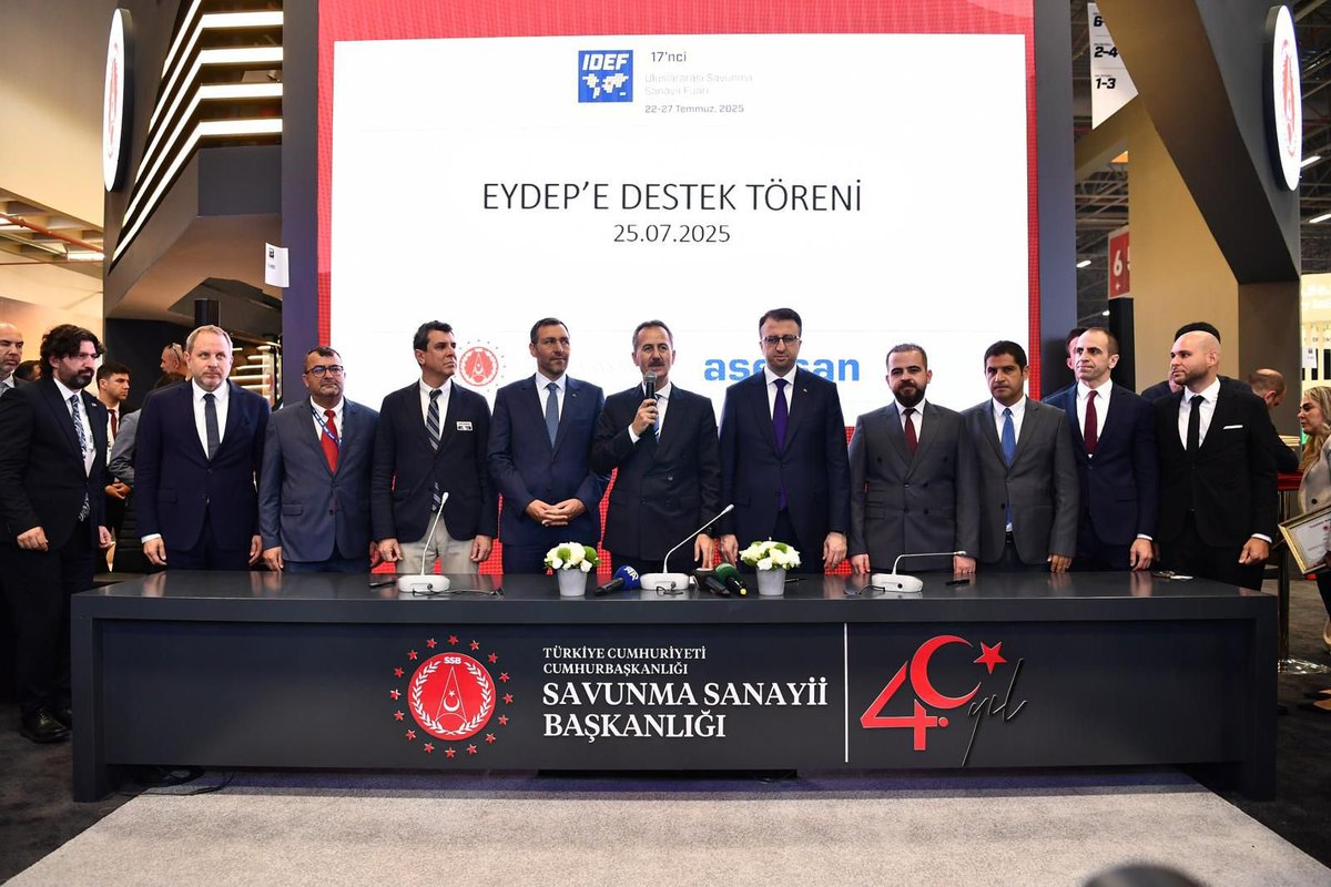 📍İstanbul | IDEF 2025

IDEF 2025’in 4. gününde, Başkanlığımızın öncülüğünde icra edilen “EYDEP Teşekkür Belgesi Takdim Töreni” ile; Endüstriyel Yetkinlik Değerlendirme ve Destekleme Programı’na (EYDEP) katkı sunan kurumlarımıza teşekkür belgesi takdim ettik.

Savunma sanayiimiz;