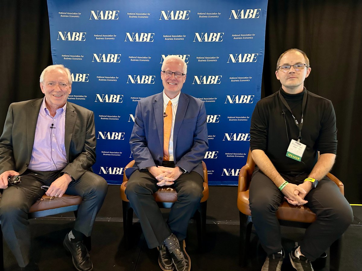Great time at NABE discussing Generative AI for optimizing workloads! Thanks @MikeHorrigan and @PhilipEisenhauer! #NABE #AI
