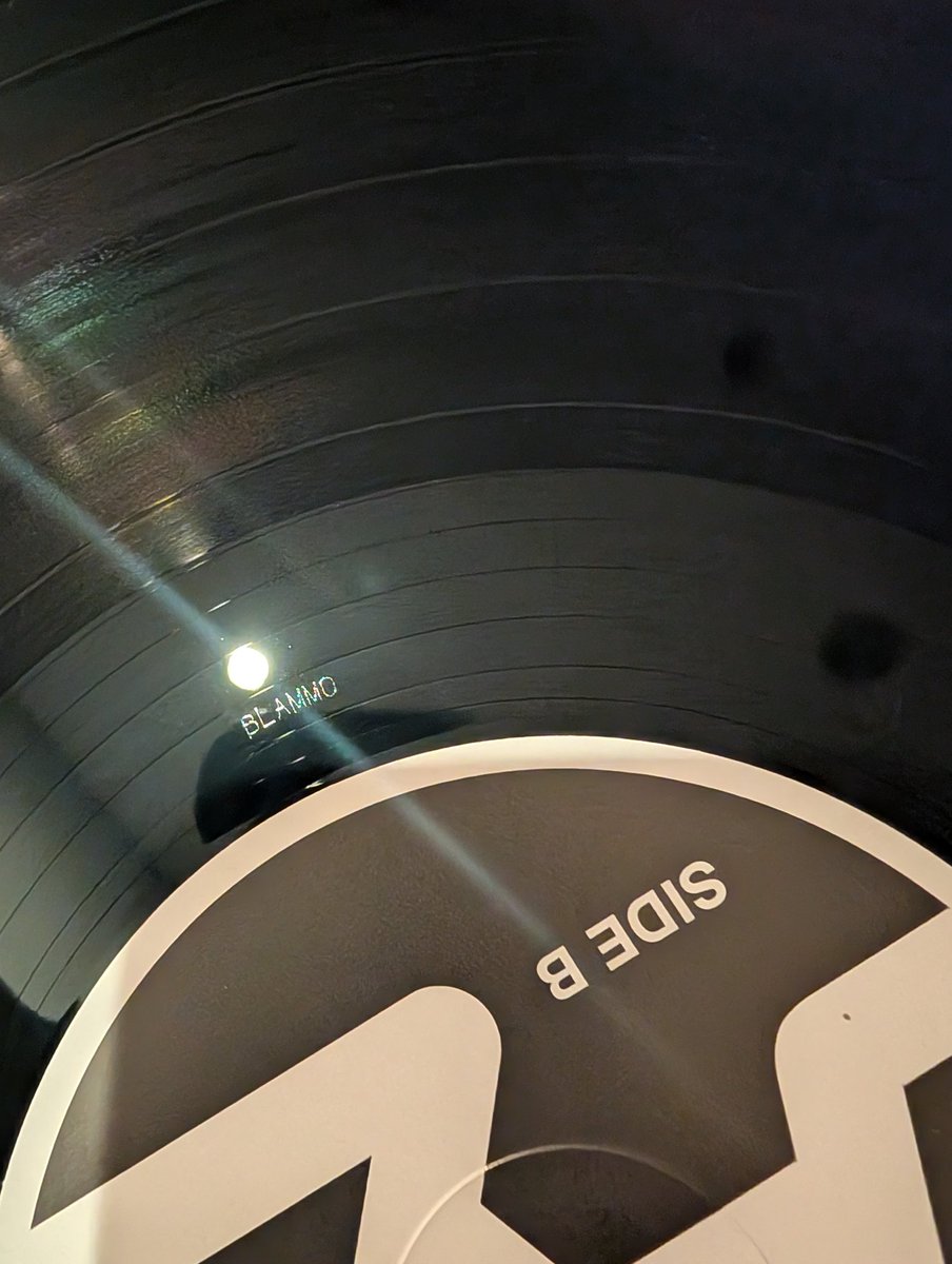 StayInsideMusic's tweet image. just listening to the LUNGER test press today. the combo of how much i love it and the degree to which you are Not Ready is unbearable