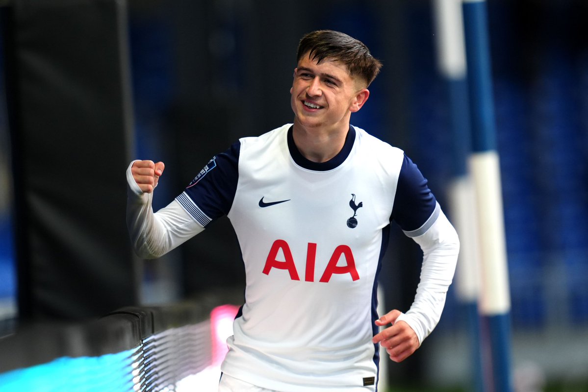 ArabicSpurs's tweet image. 🚨🚨🚨 — الاسدير غولد:
ميكي مور يرغب في الخروج على سبيل الإعارة هذا الموسم لضمان المشاركة المنتظمة وتطوير مستواه! 💣⚪️