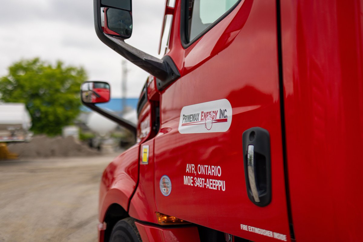We take pride in our equipment! Our updated fleet keeps our drivers safe, comfortable, and efficient. #Trucks #Fleet #Primemax