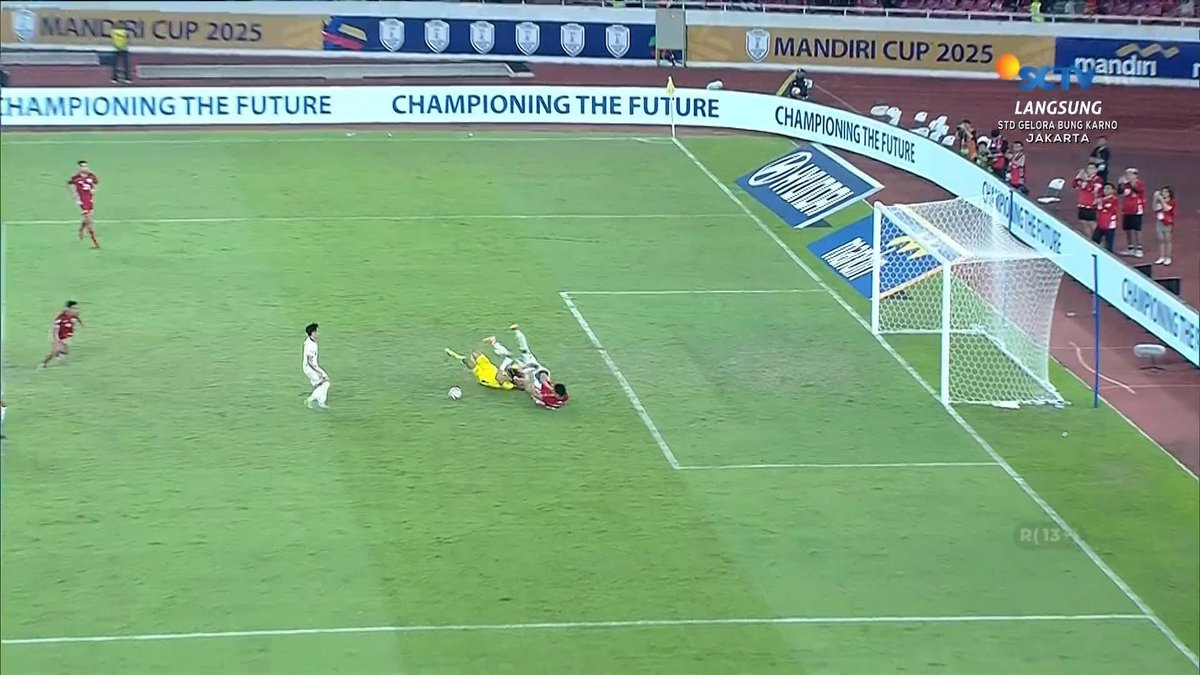 <a href="/idextratime/">Extra Time Indonesia</a> Di moment ini harusnya bisa kill the game
Tapi tau sendiri striker no.14 kwalitasnya kek gimana🙏🏻😭