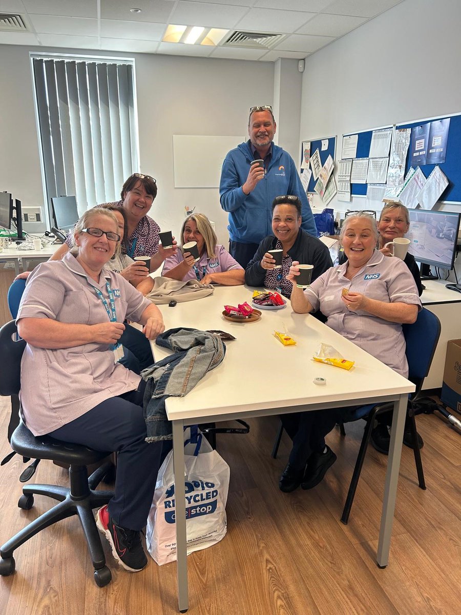 ☕ Our Royal Site Domestic Services Team celebrated International Tea Day with a well-deserved tea break, embracing this year's theme "Tea for Better Lives."

#InternationalTeaDay #StaffAppreciation