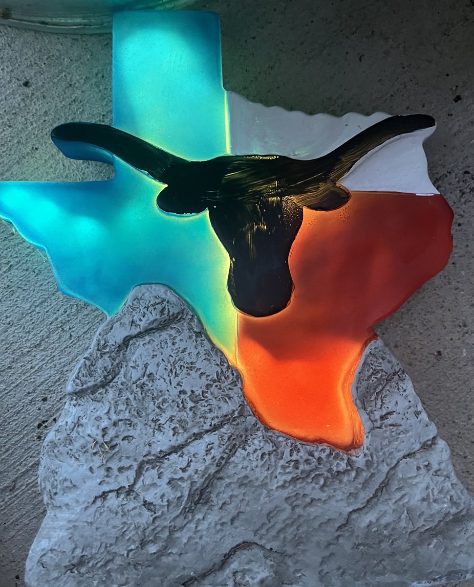 LIGHT TEXAS UP - we are voting for change!! NO MORE RINOs 💥NO MORE OVER THE TOP PROPERTY TAXES.  It’s time for a regime change in Texas Government from the top down 💥💥